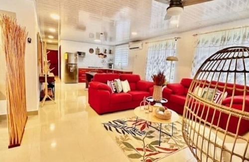 Penas Blancas House | The Red Palms