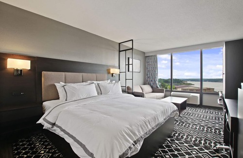 Lake Ozark Resort | The Resort at Lake of the Ozarks