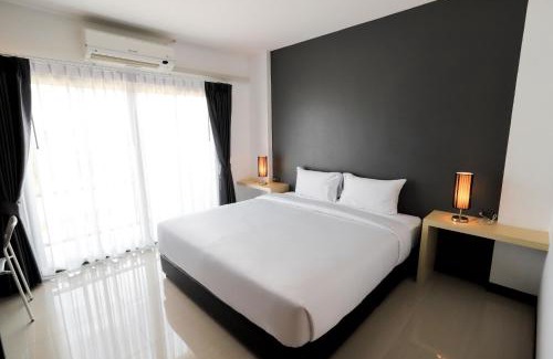 Prachuap Khiri Khan Hotel | The Rest Hotel - ประจวบ
