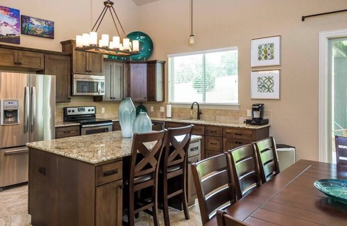 Spring Branch House | The Retreat at Hidden Falls