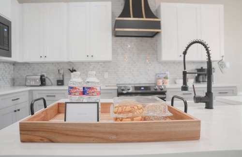 Highland Park House | The Retreat at Rigsby-All new 3bdrm/2.5 bath