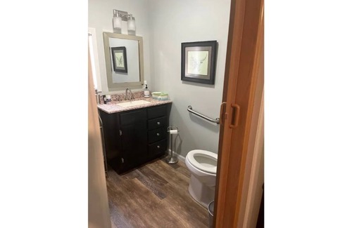 Richland Springs Other | The Retreat in Richland Springs