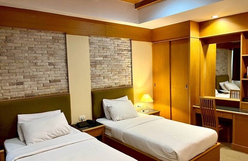 Nonthaburi Hotel | The Rich Hotel Rama 5