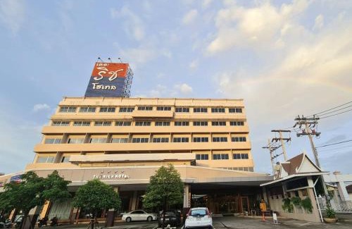 Nonthaburi Hotel | The Rich Hotel Rama 5