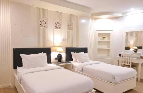 Nonthaburi Hotel | The Rich Hotel Rama 5
