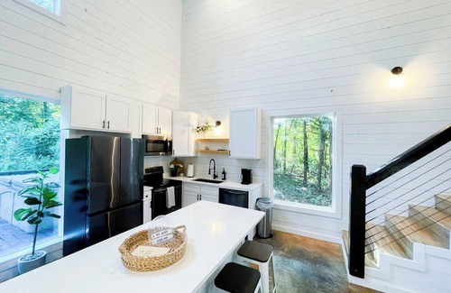Broken Bow Cabin | the RISER - BRAND NEW Modern Cabin in Broken Bow!