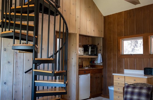 Wilson Cabin | The Ritz at the Historic Trail Creek Ranch