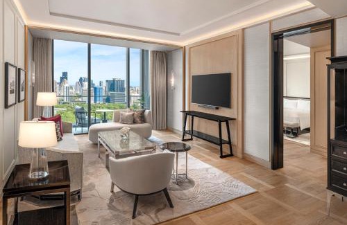 Lumphini Hotel | The Ritz-Carlton, Bangkok