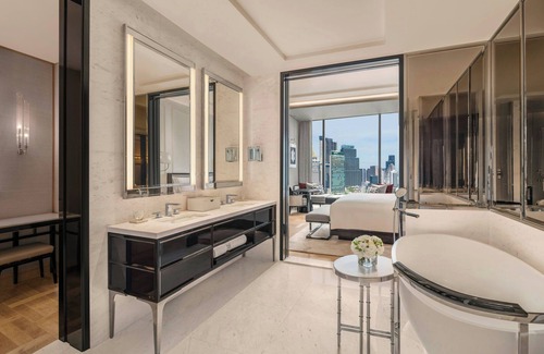 Lumphini Hotel | The Ritz-Carlton, Bangkok