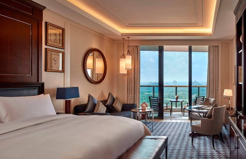 Long Hua Hotel | The Ritz-Carlton, Haikou