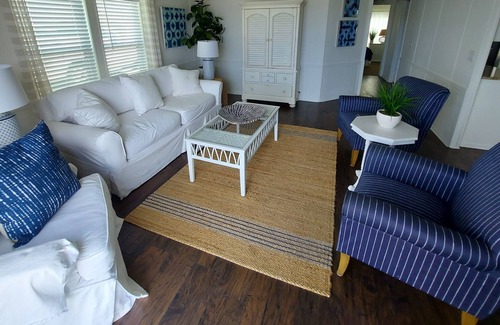 Sebastian Cottage | The River Cottage on the Indian River with amazing views and boat docks.