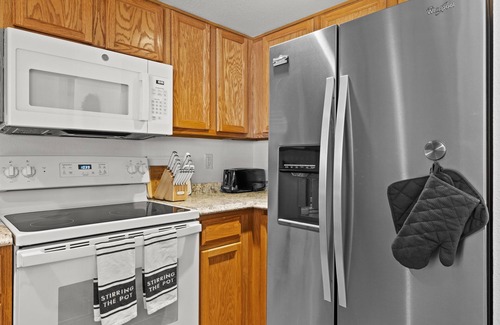 Casper House | The River Rendezvous - 3+2.5 near the N Platte River! Massage Chair-Dog Friendly