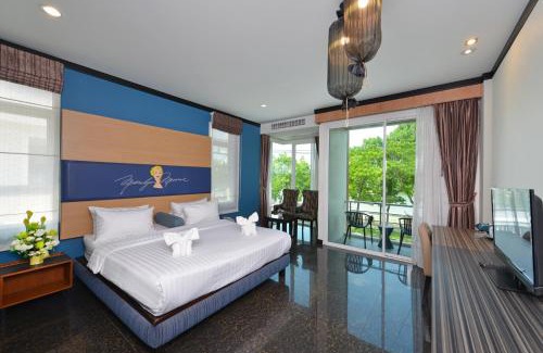Downtown Krabi House | The River Scene