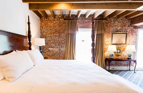 Natchez Hotel | The River Walk Inn - Room 804