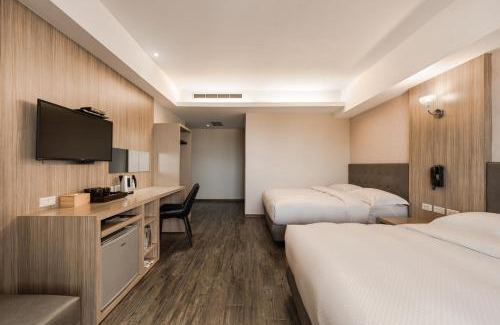 Xiaogang Hotel | The Riverside Hotel International
