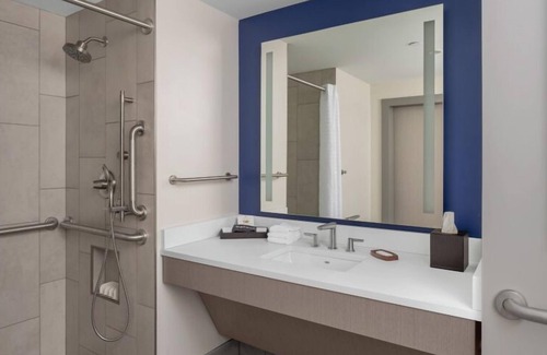 Cape Girardeau Hotel | The Riverview