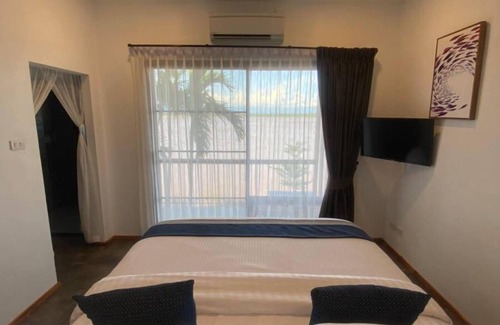 Champasak Hotel | The Riviera Champasak
