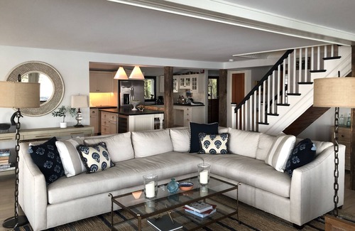 Moriah Center Cottage | The Rocks: Magical lake cottage on private point