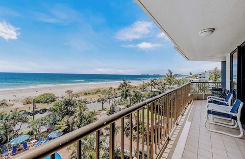 Currumbin Apartment | The Rocks Resort 5D S