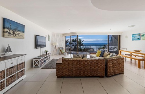 Currumbin Apartment | The Rocks Resort Unit 3C