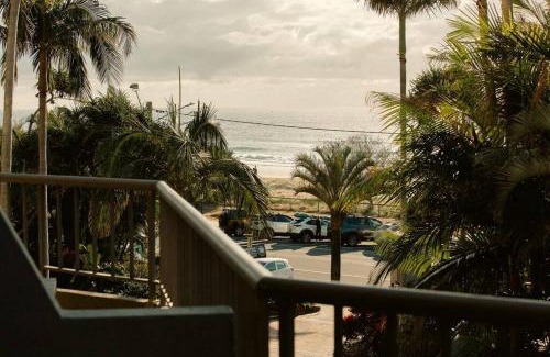 Currumbin Apartment | The Rocks Resort Unit 2i