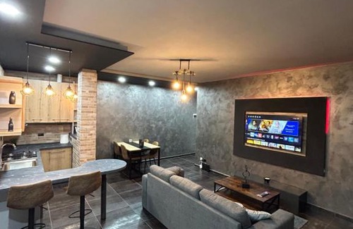 Reggio nell'Emilia Apartment | THE ROOFTOP