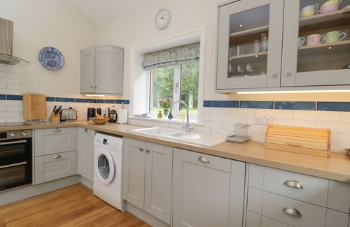 Alresford Cottage | THE ROOST, pet friendly, character holiday cottage in Alresford