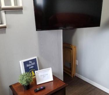 Bloomfield House | The Rosehall PEC Waterfront Stay