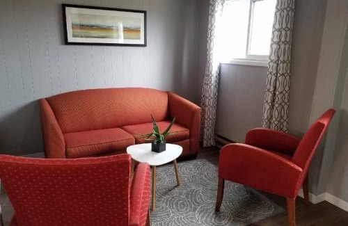 Bloomfield House | The Rosehall PEC Waterfront Stay