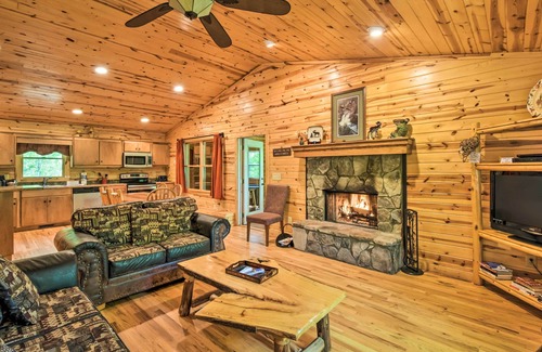 Helen Cabin | ‘The Round About’ at Sautee Mountain Retreat!