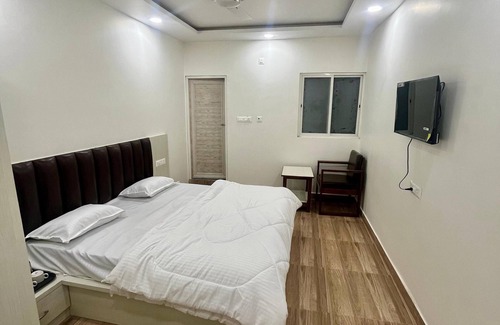 Gorakhpur Hotel | The Royal Darbaar