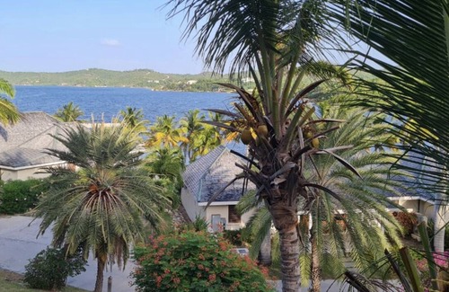 Freetown Condo | The Royal Nonsuch: An Oceanfront Escape