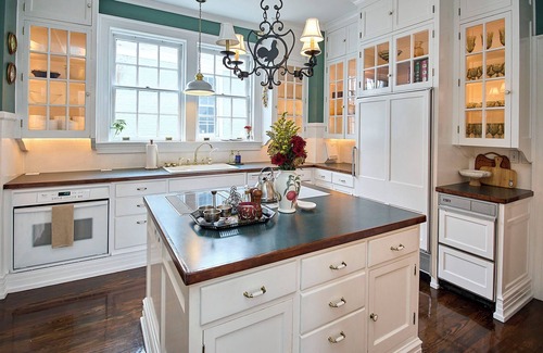 Charleston House | The Ruffner: Where History Meets Hospitality