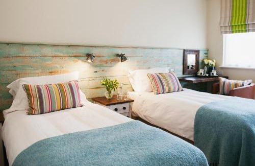 Littleton Hotel | The Running Horse