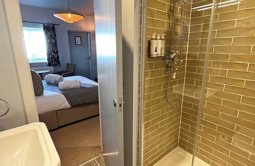 Littleton Hotel | The Running Horse