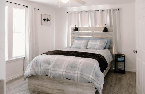 Sayles Blvd. Area House | The Rustic Roost