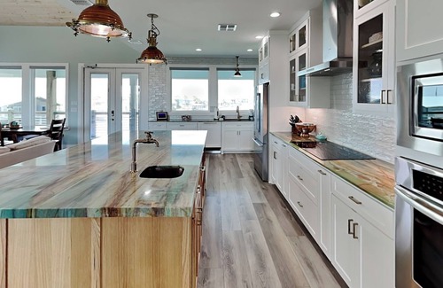 Rockport House | The Salty Dog at Copano Bay | Bay Views