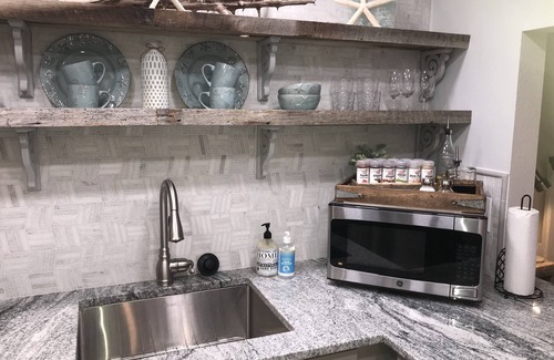 Sand Key Condo | “The Salty Sandpiper” Studio @ Landmark Towers