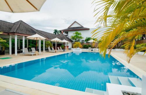 Nai Harn Apartment | The Sands 2 bedroom apartment Naiharn