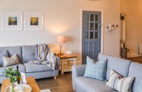 Whitley Bay House | The Sands