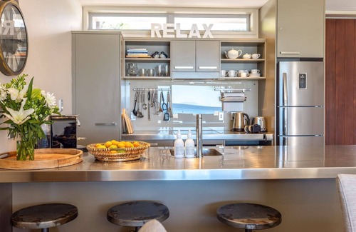 Onetangi Apartment | The Sands Villa 31 | StayWaiheke