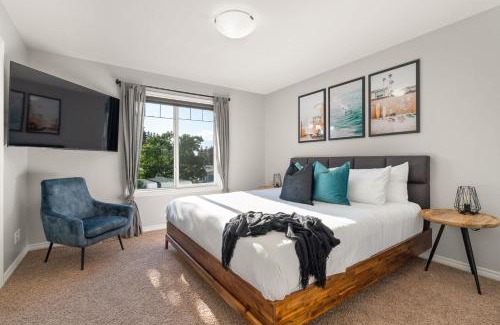 Sylvan Lake House | The Saturday I Perfect for Families I Arcade Games