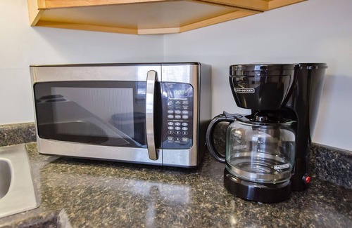 Kokomo Apartment | The Savvy Traveler #2