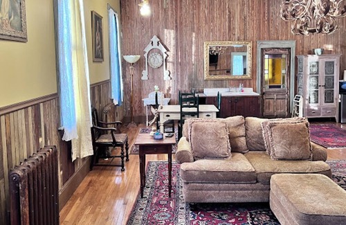 Franklin Springs Cottage | The Schoolhouse at Blueberry Brook