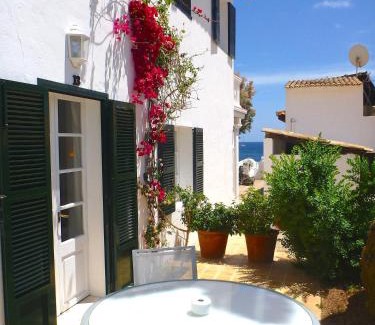 Cala Ratjada Bed & Breakfast | The Sea Club