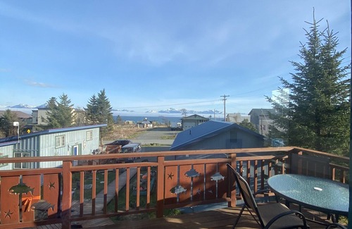 Homer House | THE SEA GYPSY - A HOMER SEASIDE COTTAGE