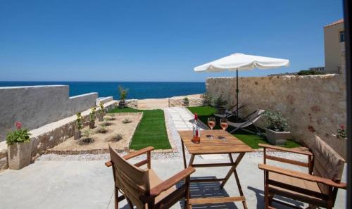 Halepa Apartment | The Seaside Nest