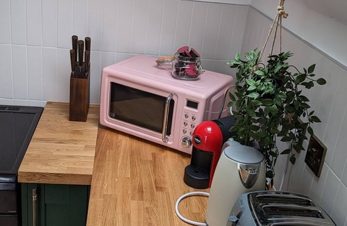 Kingussie Condo | The Seelies - Aparthotel - The Writer's Residence - 1 Bedroom Apartment