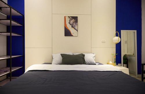Ba Dinh Apartment | The Selenite Home Hanoi-3 Bedrooms-Street Food-Few minutes to Old Quarter