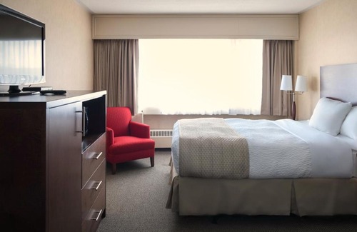 Timmins Hotel | The Senator Hotel & Conference Center Timmins